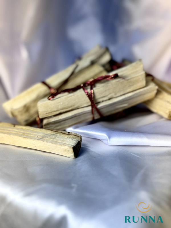 122 (2) PALO SANTO